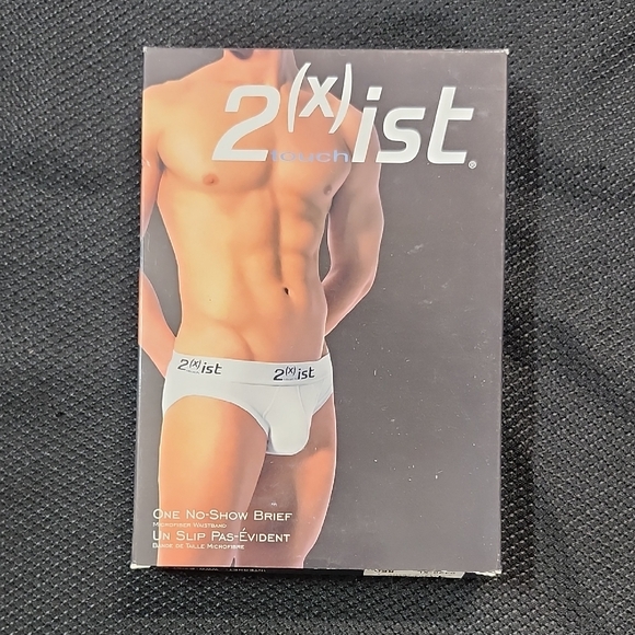 2xist Men's Touch No-Show Briefs in Maroon - Picture 1 of 7